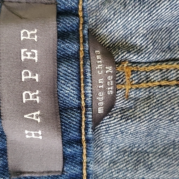 NWT Francesca's Harper Distressed Denim Skirt Sz Med - Picture 4 of 6